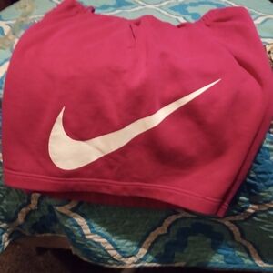 Nike shorts pink size XXL